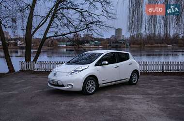 Хетчбек Nissan Leaf 2013 в Харкові