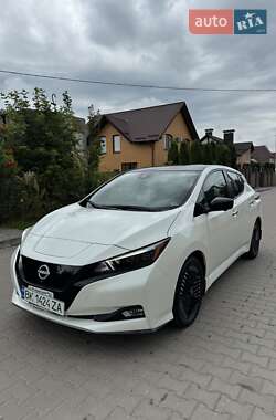 Хэтчбек Nissan Leaf 2023 в Ровно