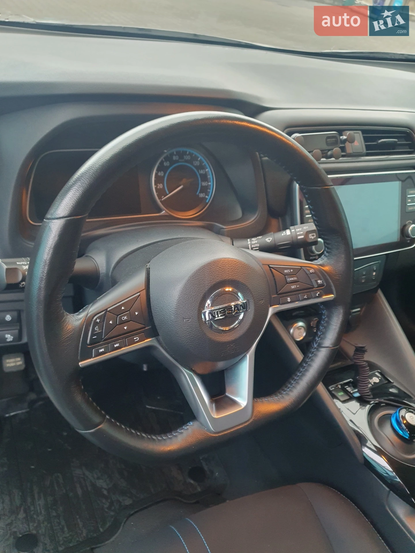 2020 Nissan Leaf - мініатюра 10