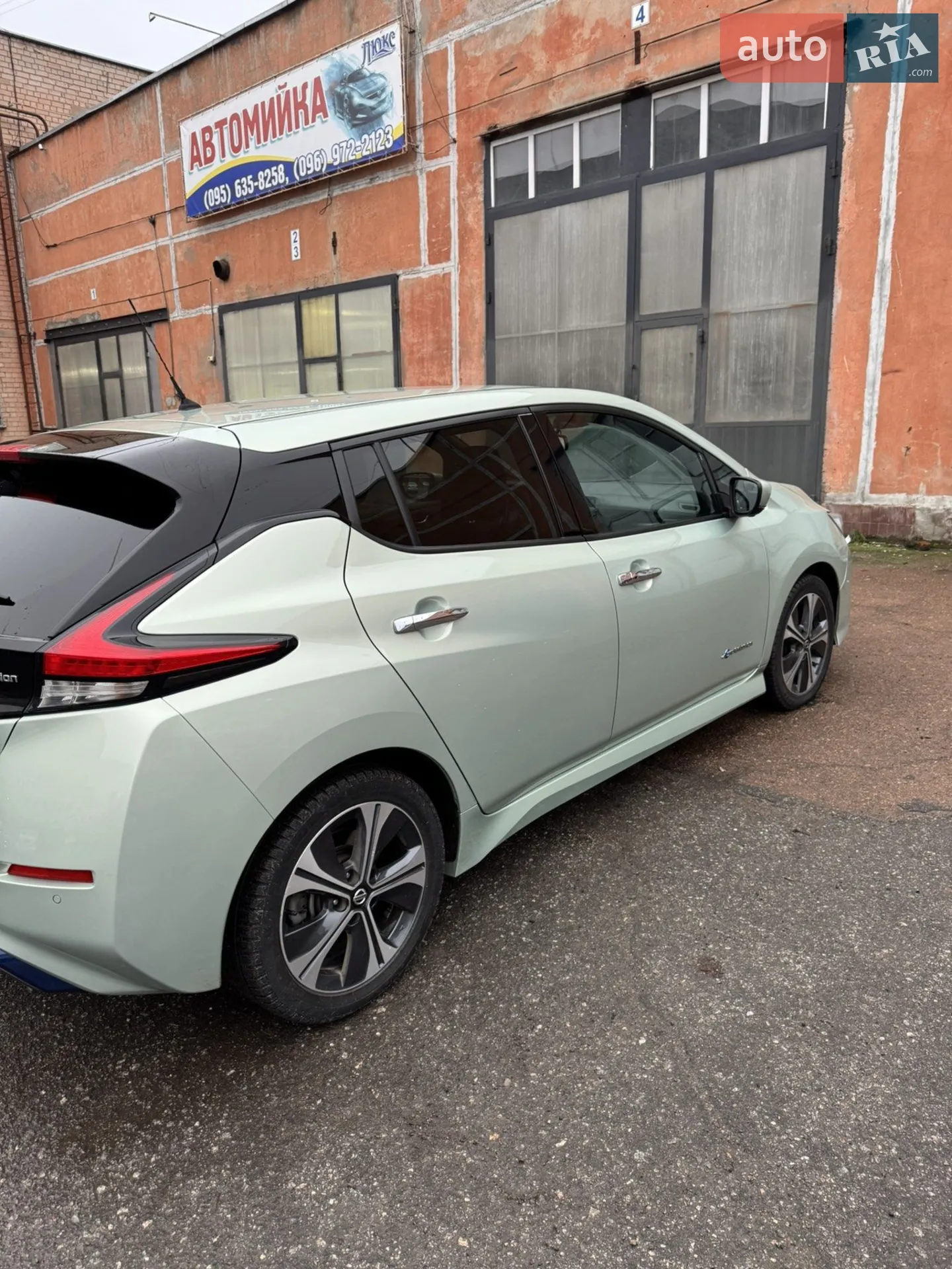 2018 Nissan Leaf - мініатюра 3