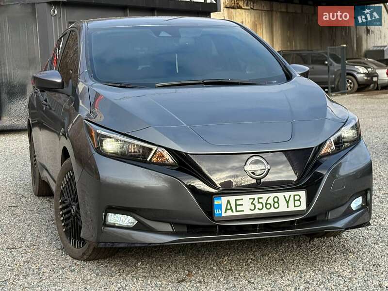 Nissan Leaf 2024