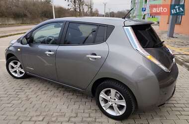 Хэтчбек Nissan Leaf 2014 в Львове