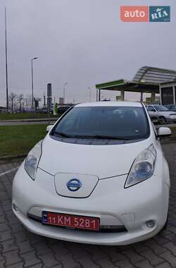 Хэтчбек Nissan Leaf 2013 в Киеве