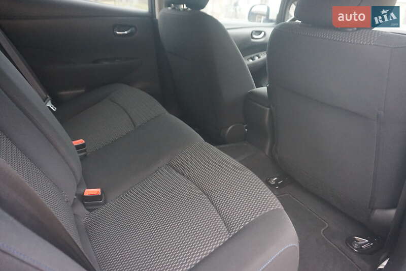 Хетчбек Nissan Leaf 2013 в Самборі фото 46 Хетчбек Nissan Leaf 2013 в Самборі