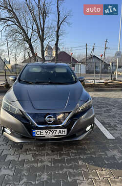 Хэтчбек Nissan Leaf 2018 в Черновцах