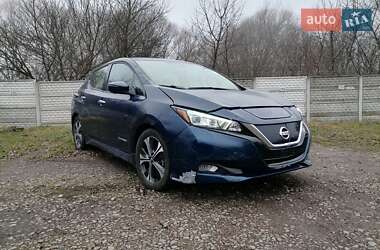 Хэтчбек Nissan Leaf 2018 в Ровно
