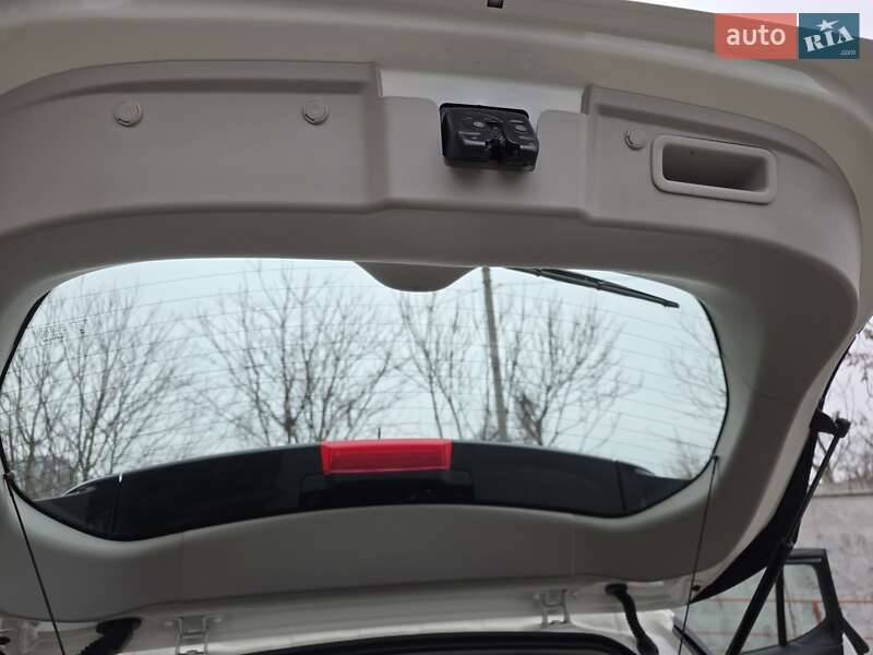 Хетчбек Nissan Leaf 2022 в Одесі