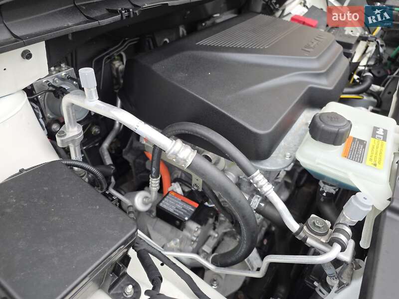 Хетчбек Nissan Leaf 2022 в Одесі