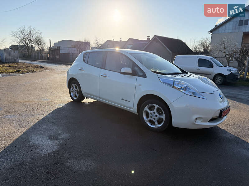 Хетчбек Nissan Leaf 2013 в Калуші фото 9 Хетчбек Nissan Leaf 2013 в Калуші