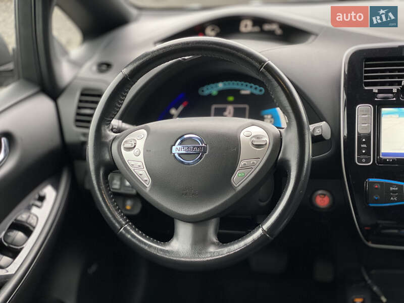 Хетчбек Nissan Leaf 2015 в Луцьку фото 25 Хетчбек Nissan Leaf 2015 в Луцьку