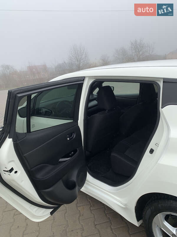 Хэтчбек Nissan Leaf 2020 в Тернополе