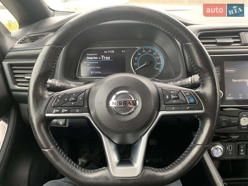 Хэтчбек Nissan Leaf 2020 в Тернополе