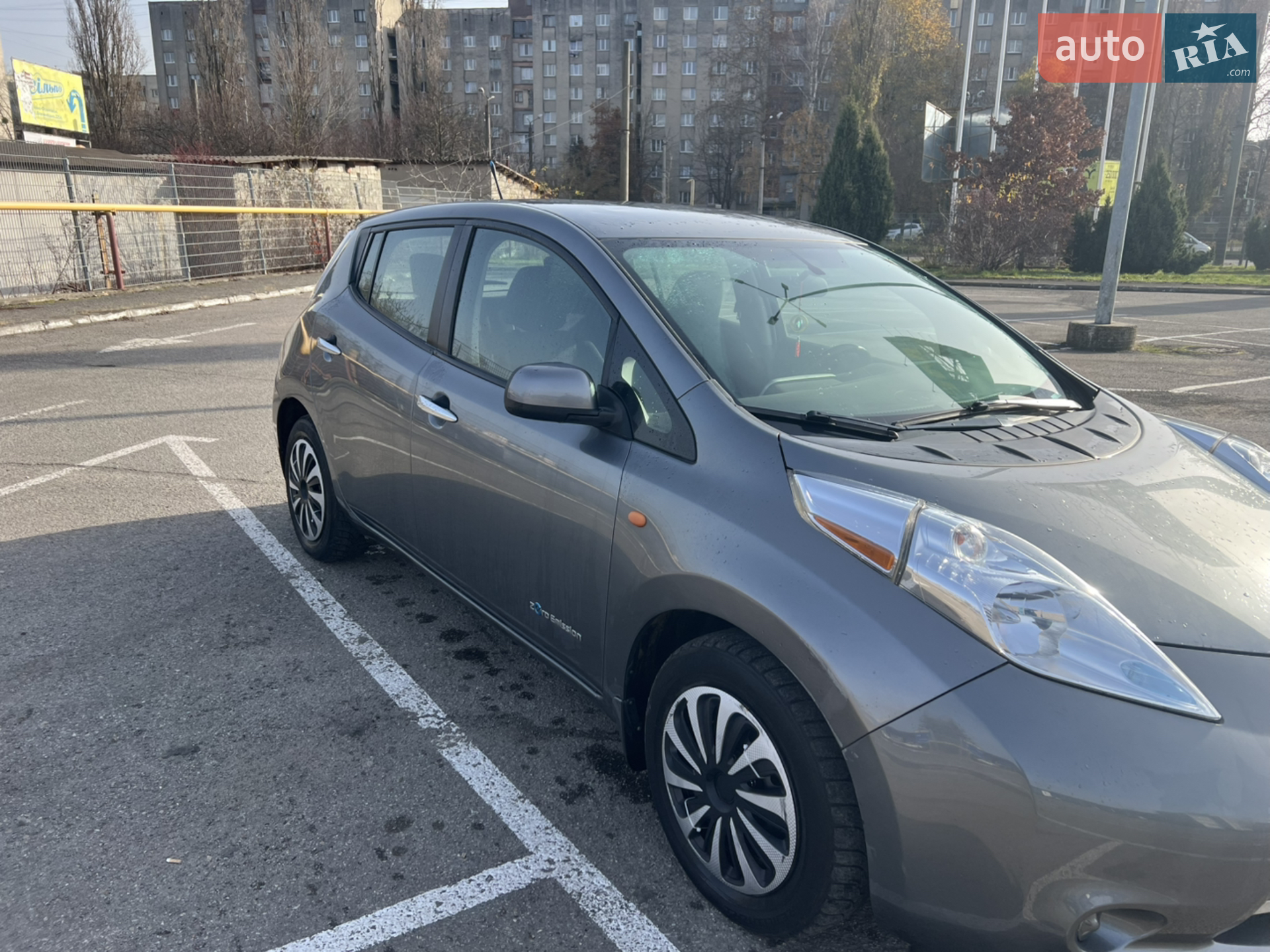 2015 Nissan Leaf - мініатюра 4