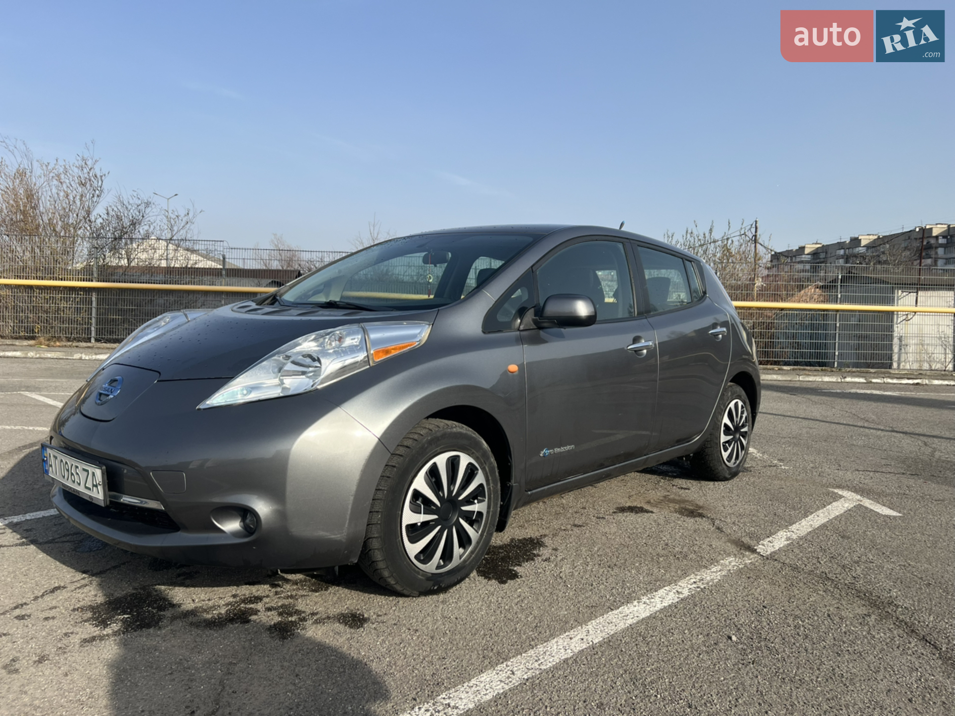 2015 Nissan Leaf - мініатюра 12