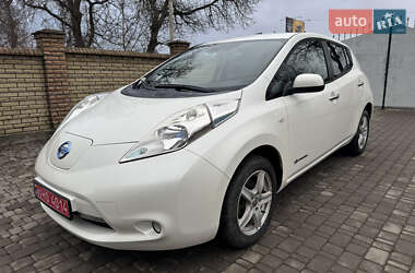 Хэтчбек Nissan Leaf 2014 в Черновцах