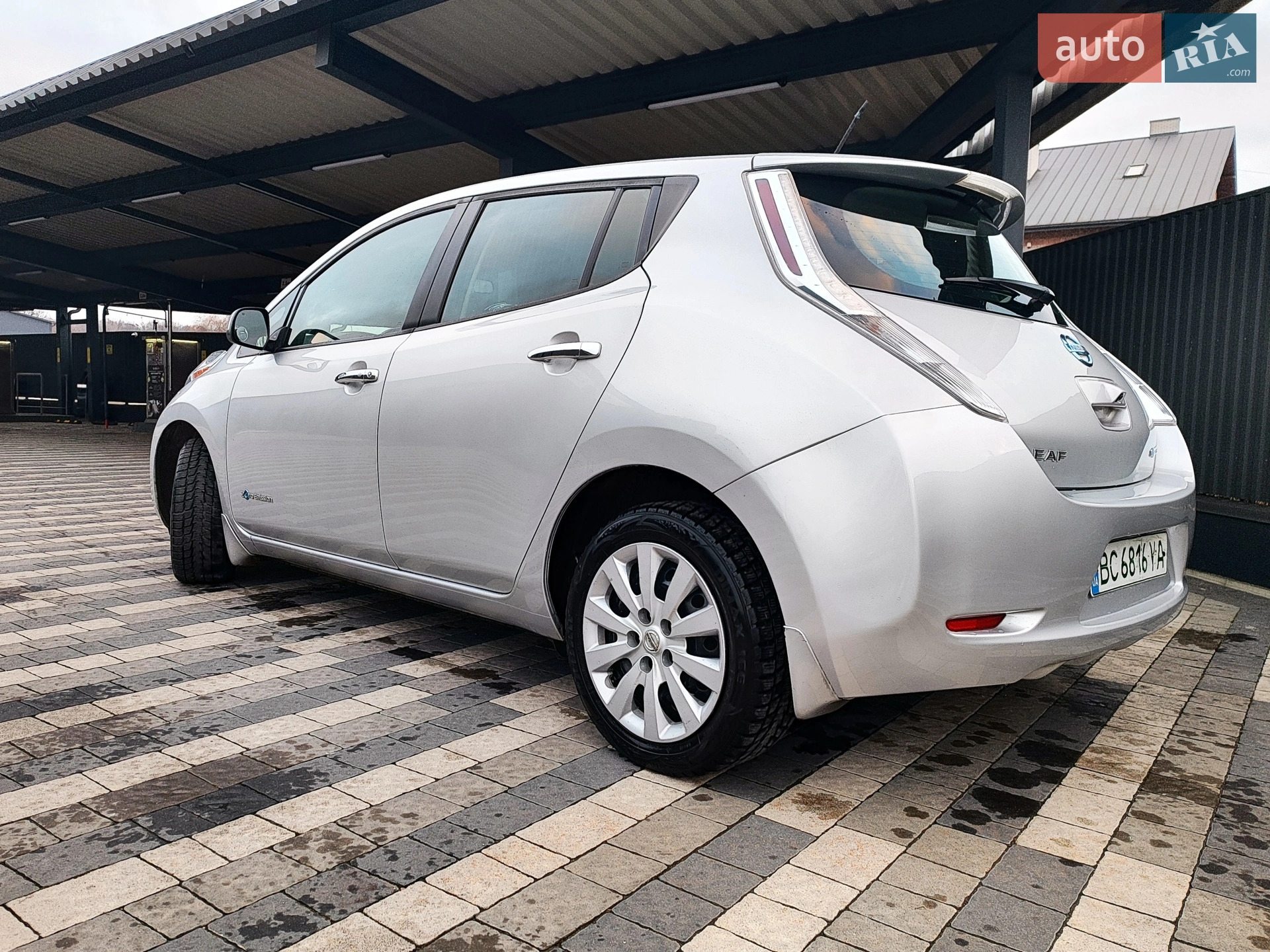 2014 Nissan Leaf - мініатюра 11