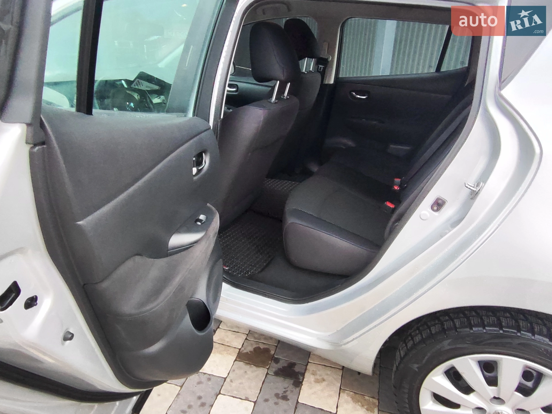 2014 Nissan Leaf - мініатюра 28