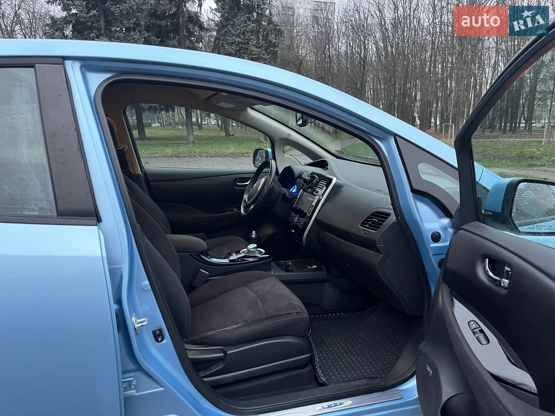 2014 Nissan Leaf - мініатюра 26