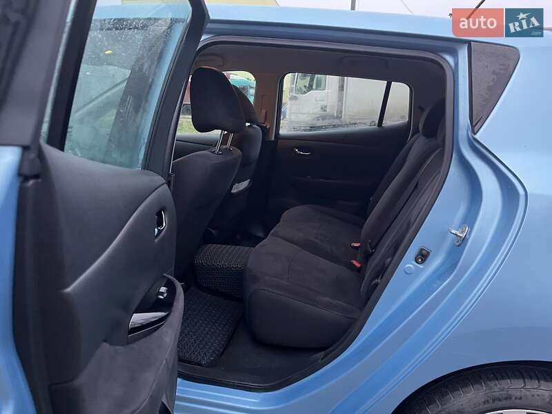 Хэтчбек Nissan Leaf 2014 в Киеве