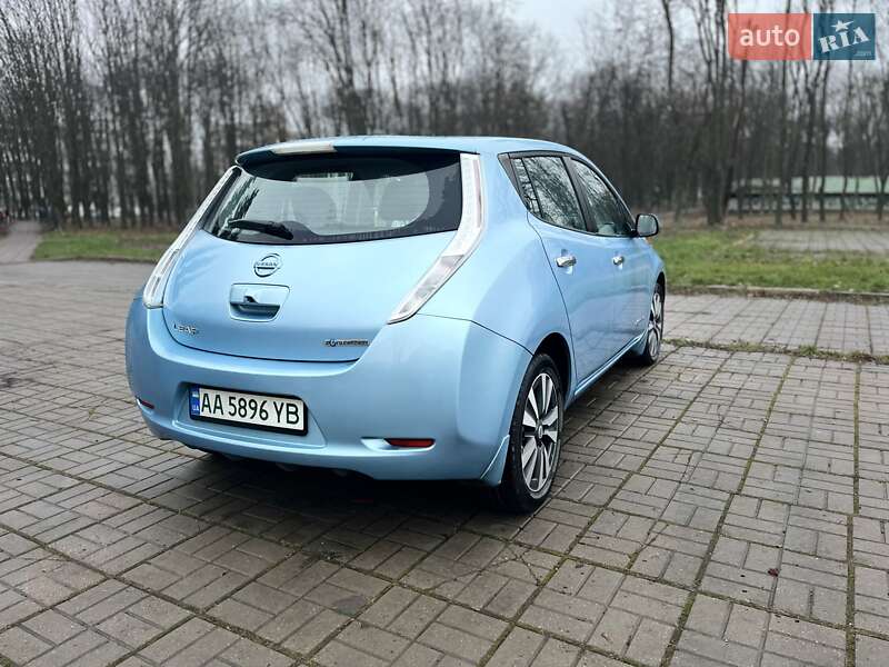 Хэтчбек Nissan Leaf 2014 в Киеве