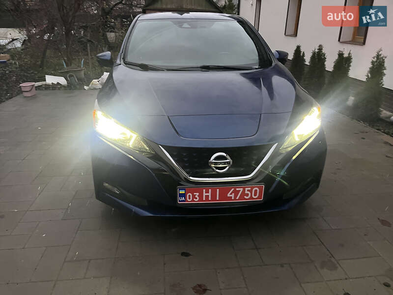 Хэтчбек Nissan Leaf 2018 в Луцке