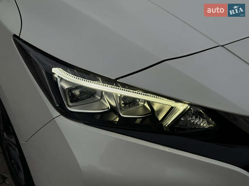Хетчбек Nissan Leaf 2019 в Вінниці фото 18 Хетчбек Nissan Leaf 2019 в Вінниці