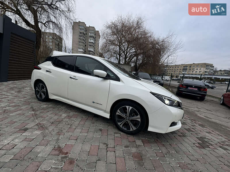 Хетчбек Nissan Leaf 2019 в Вінниці фото 27 Хетчбек Nissan Leaf 2019 в Вінниці