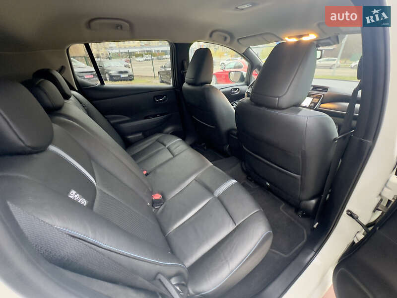Хетчбек Nissan Leaf 2019 в Вінниці фото 61 Хетчбек Nissan Leaf 2019 в Вінниці