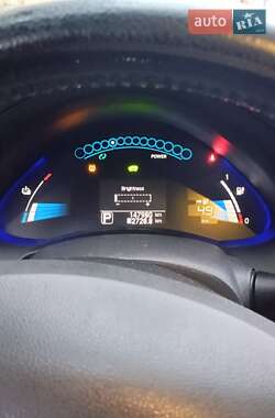 Хэтчбек Nissan Leaf 2014 в Тернополе