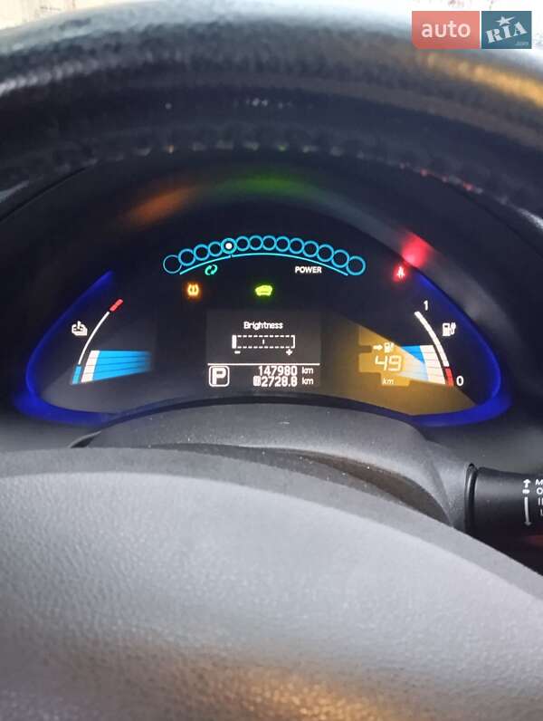 Хетчбек Nissan Leaf 2014 в Тернополі фото 4 Хетчбек Nissan Leaf 2014 в Тернополі