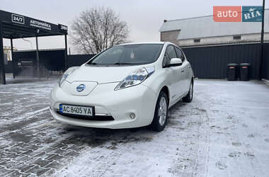 Хэтчбек Nissan Leaf 2011 в Луцке