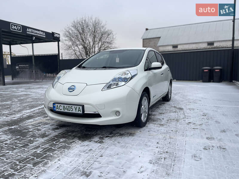 Nissan Leaf 2011