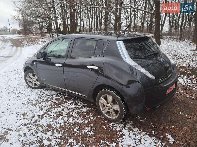 Хэтчбек Nissan Leaf 2013 в Харькове