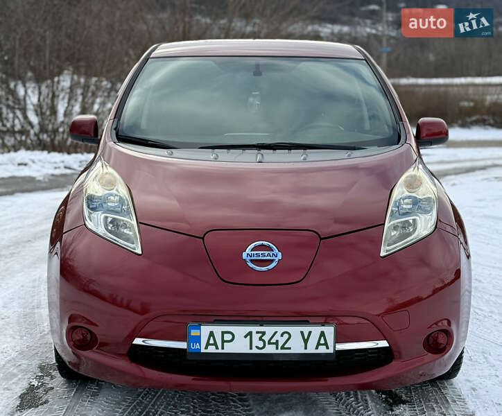 Хетчбек Nissan Leaf 2013 в Запоріжжі фото 3 Хетчбек Nissan Leaf 2013 в Запоріжжі
