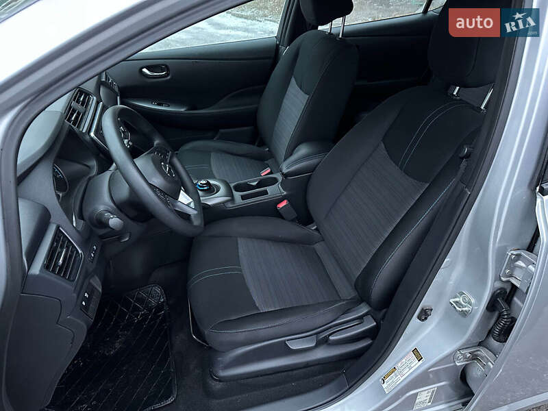 Хэтчбек Nissan Leaf 2018 в Тернополе