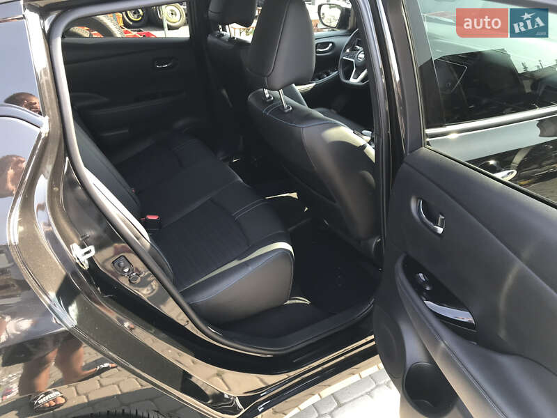 Хетчбек Nissan Leaf 2018 в Чернівцях фото 18 Хетчбек Nissan Leaf 2018 в Чернівцях