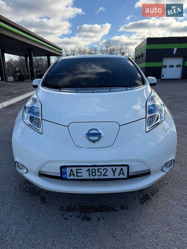 Nissan Leaf 2014