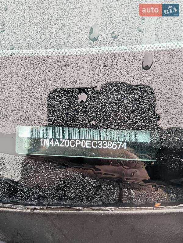 Хетчбек Nissan Leaf 2014 в Рівному