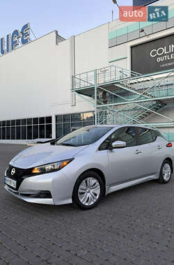 Хэтчбек Nissan Leaf 2024 в Одессе