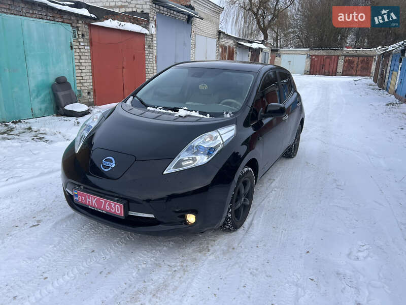 Nissan Leaf 2011