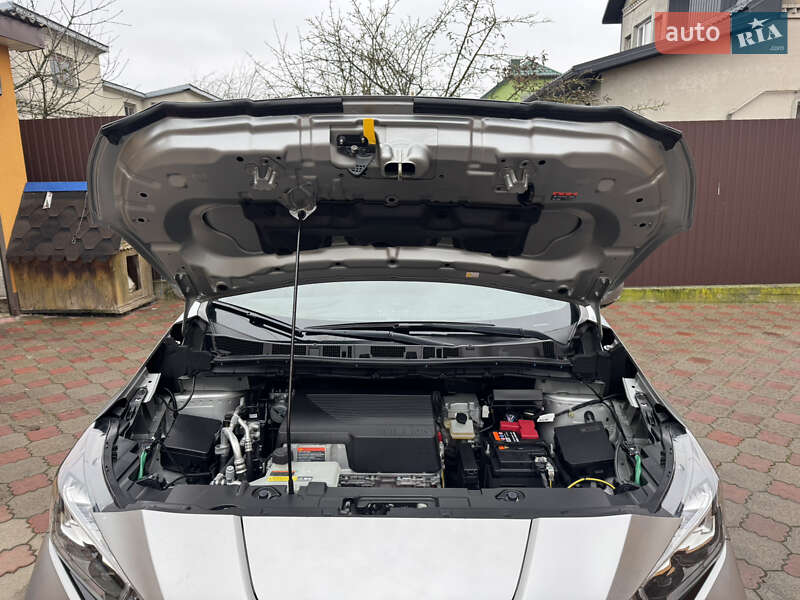 Хэтчбек Nissan Leaf 2019 в Ровно