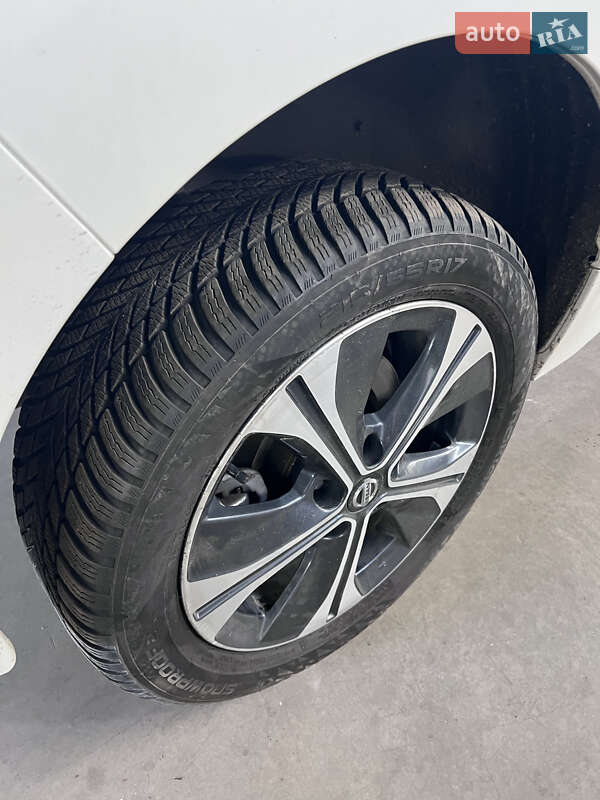 Хэтчбек Nissan Leaf 2019 в Ужгороде фото 22 Хэтчбек Nissan Leaf 2019 в Ужгороде