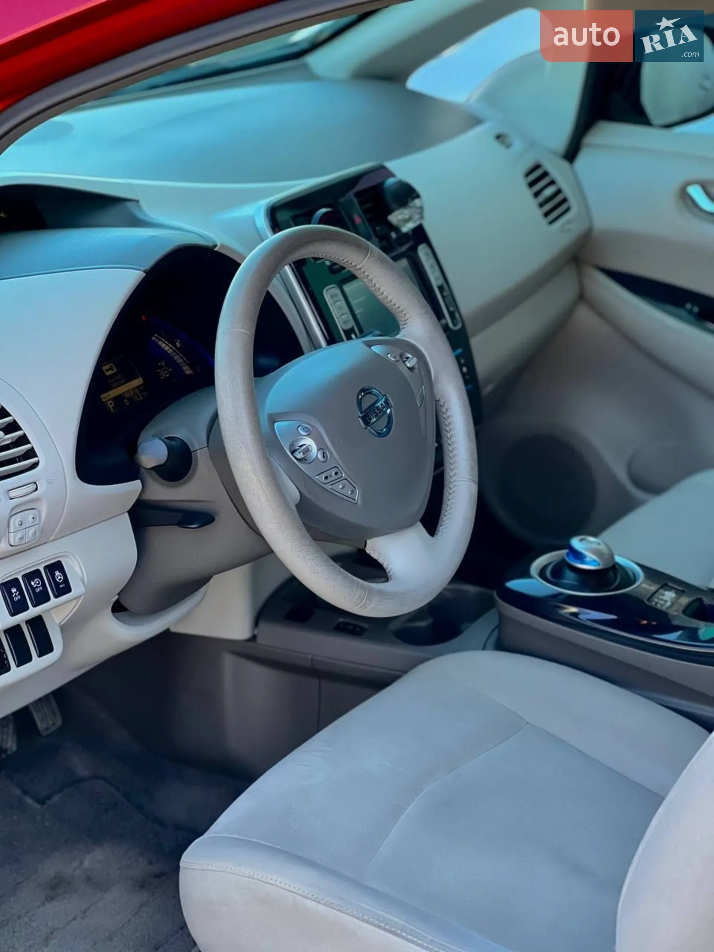 2012 Nissan Leaf - мініатюра 7
