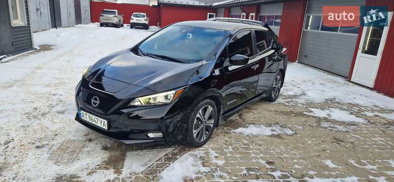 Хетчбек Nissan Leaf 2018 в Івано-Франківську