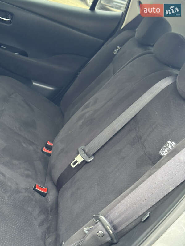 Хэтчбек Nissan Leaf 2013 в Дрогобыче