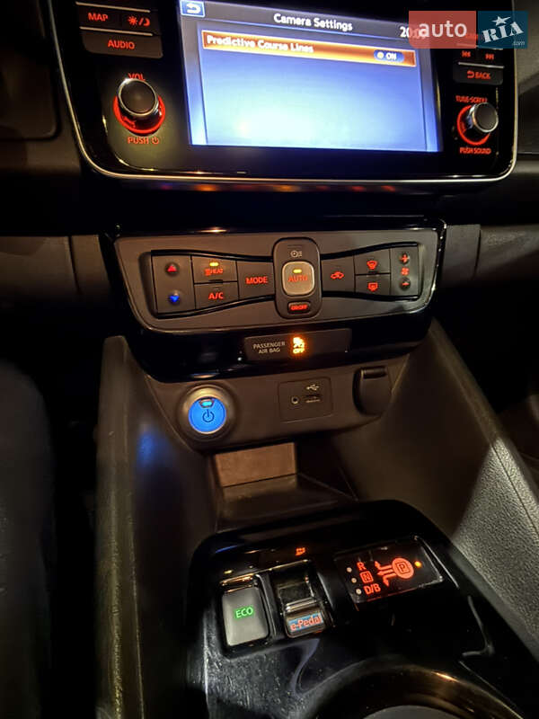 Хэтчбек Nissan Leaf 2017 в Тернополе