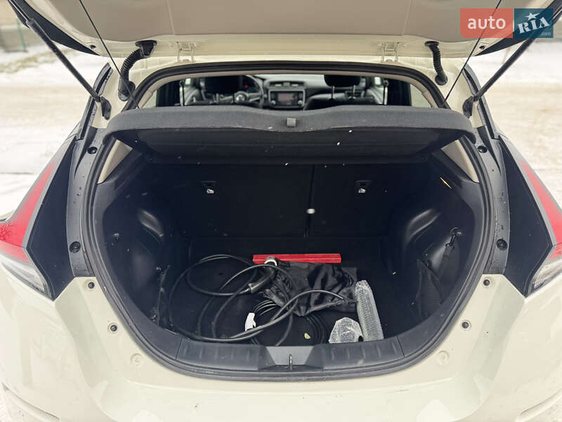 Хэтчбек Nissan Leaf 2020 в Хмельницком фото 13 Хэтчбек Nissan Leaf 2020 в Хмельницком