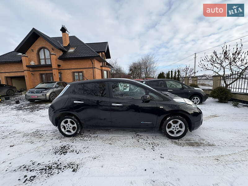 Хетчбек Nissan Leaf 2014 в Луцьку