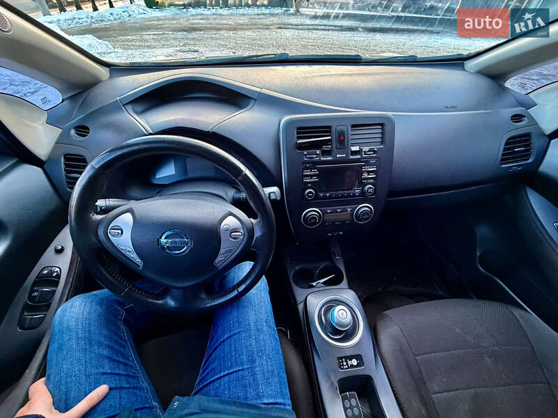 Хэтчбек Nissan Leaf 2014 в Львове фото 13 Хэтчбек Nissan Leaf 2014 в Львове