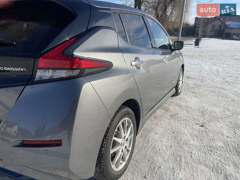 Хэтчбек Nissan Leaf 2018 в Львове фото 9 Хэтчбек Nissan Leaf 2018 в Львове